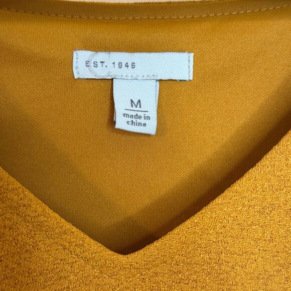 EST. 1946 mustard yellow midi dress size medium - Picture 2 of 4